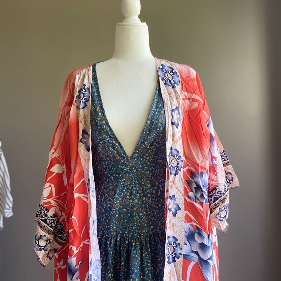 🔹New🔹Open Front Kimono - Picture 3 of 6